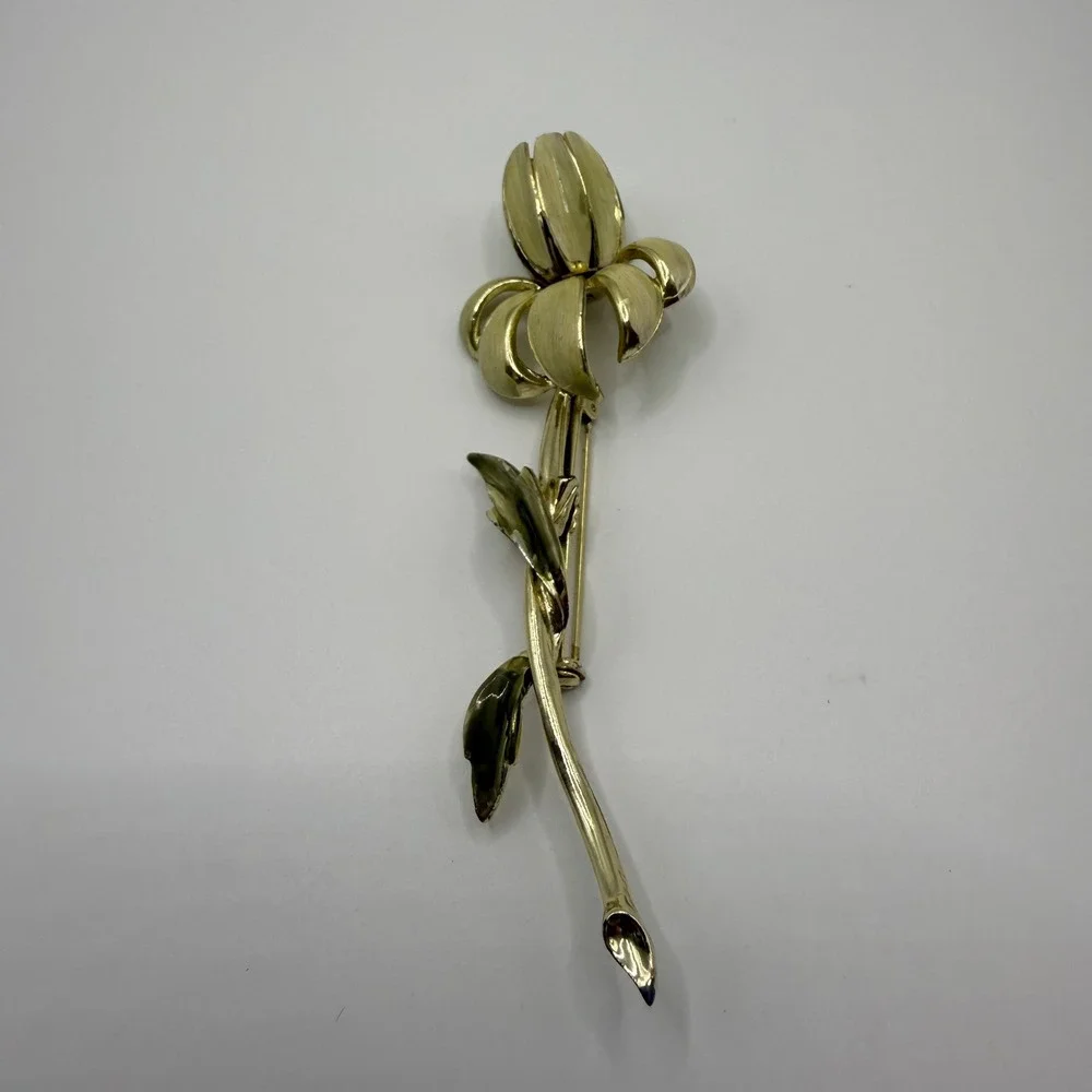 Coro Vintage Gold Tone Enamel Tulip Flower Brooch Pin with Faux Pearl Accent
